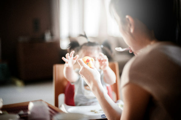 How Much Should a 6 Month Old Eat?